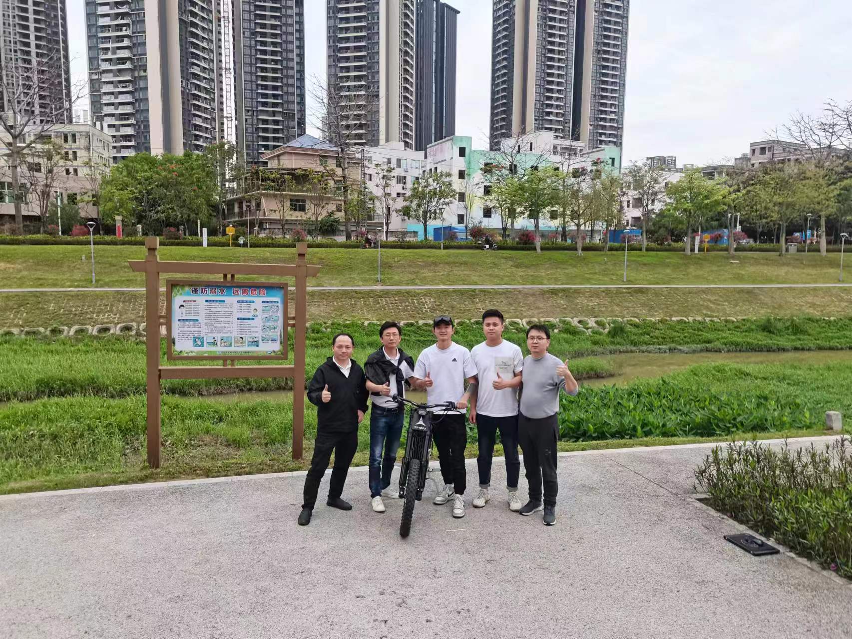 冠军车手检验：极控科技定制控制器迎世界攀爬车冠军实测